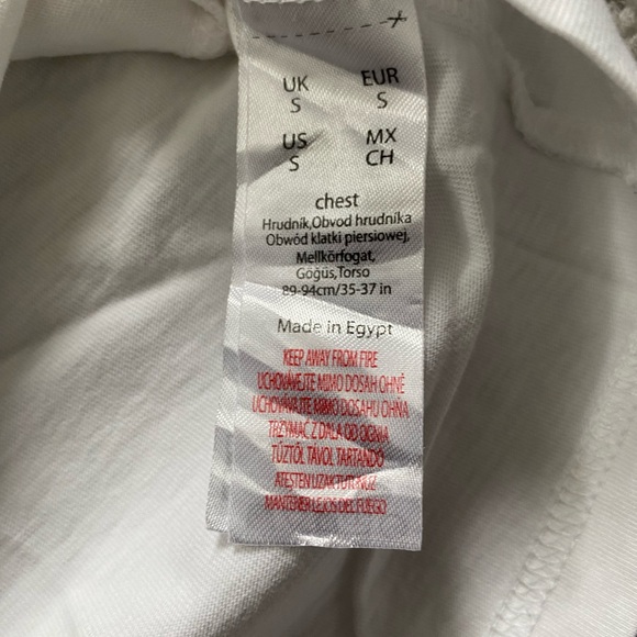 THE BATMOBILE - Wayne Industries official Merchandise - Picture 7 of 14